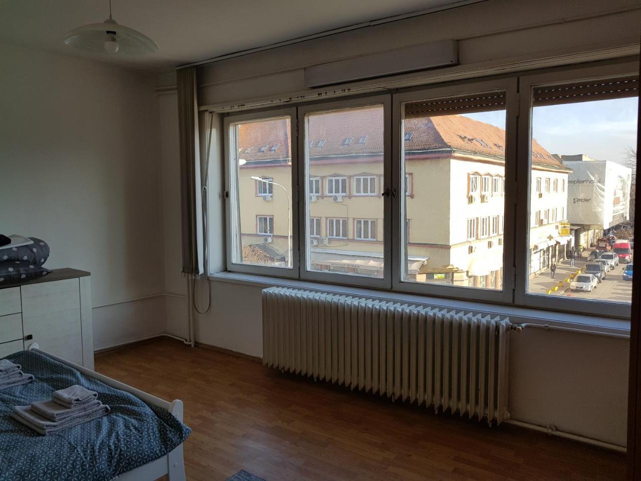 Sara Apartment Баня-Лука Экстерьер фото