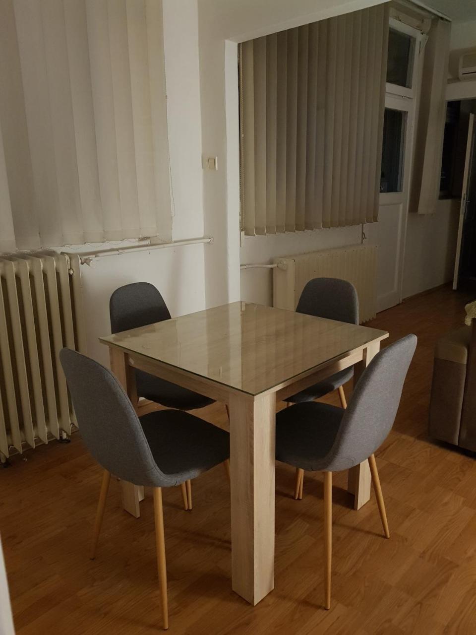 Sara Apartment Баня-Лука Экстерьер фото